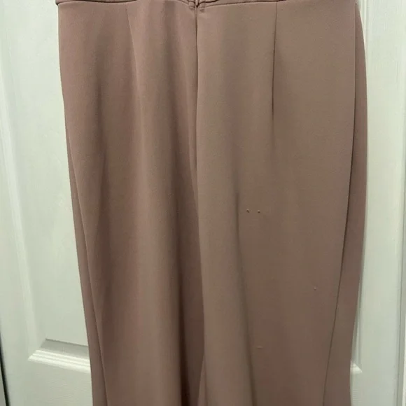 Pink Evening Gown Wedding Guest / Mother of Bride / Groom / Prom / Occasion - Picture 6 of 7